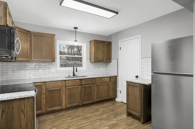 $305,000 | 11901 Vintage Street Northwest, Coon Rapids, MN 55433