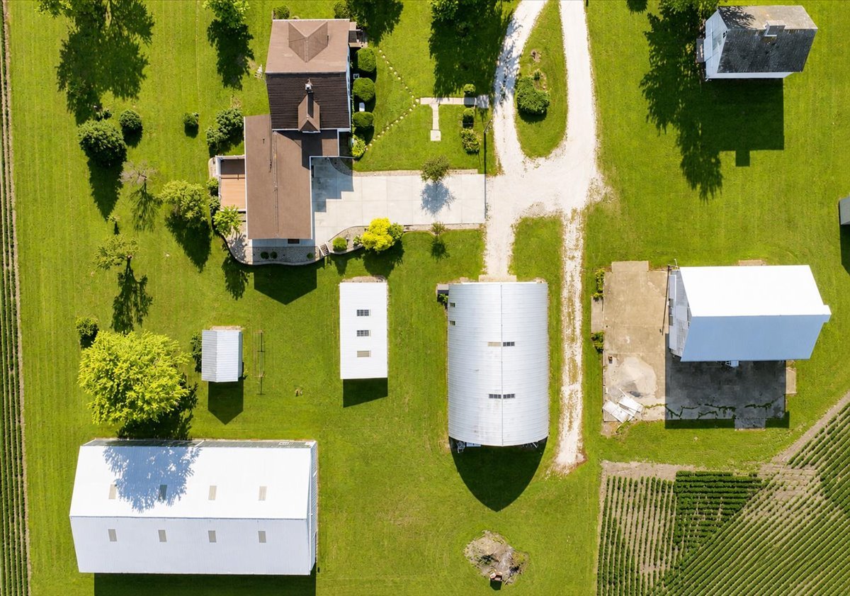 10168 North 600 E Road Chenoa, IL 61726 - Photo 2 of 55
