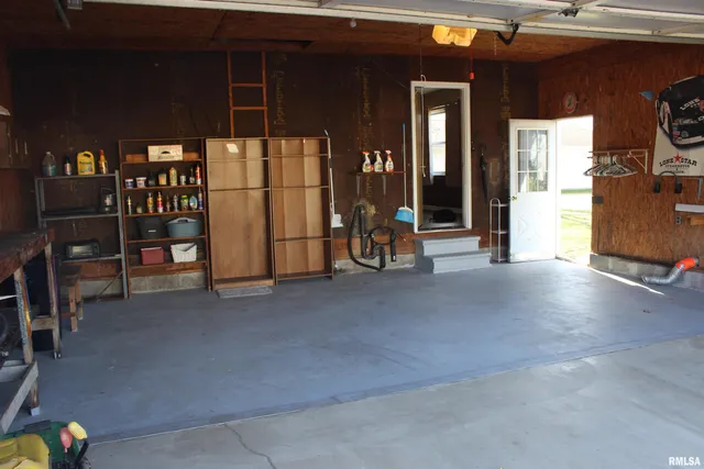 $149,000 | 3287 Selmaville Road, Salem, IL 62881