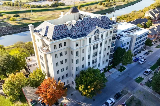 a view of a swimming pool with a garden