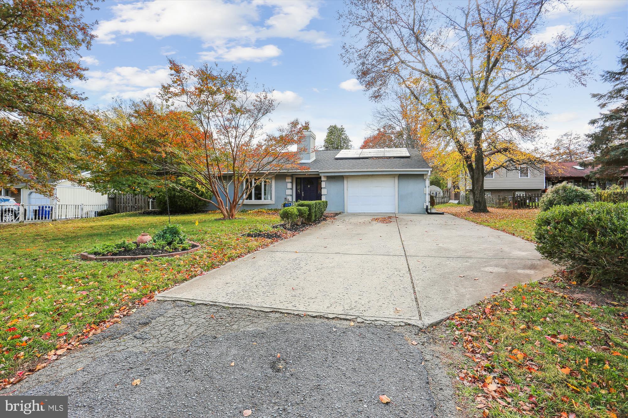 19500 Wootton Avenue Poolesville, MD 20837 - Photo 4 of 62