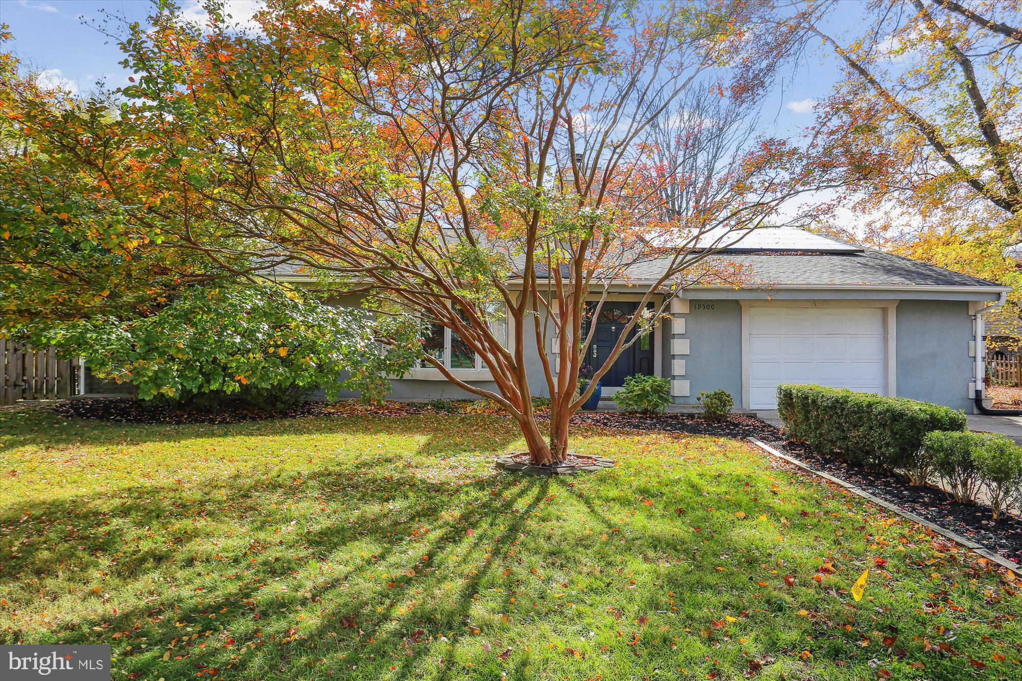 19500 Wootton Avenue Poolesville, MD 20837 - Photo 6 of 62