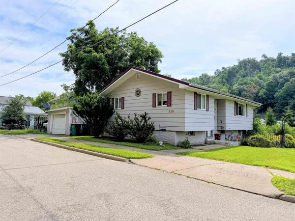 $159,000 | 519 Ann Street, McGregor, IA 52157
