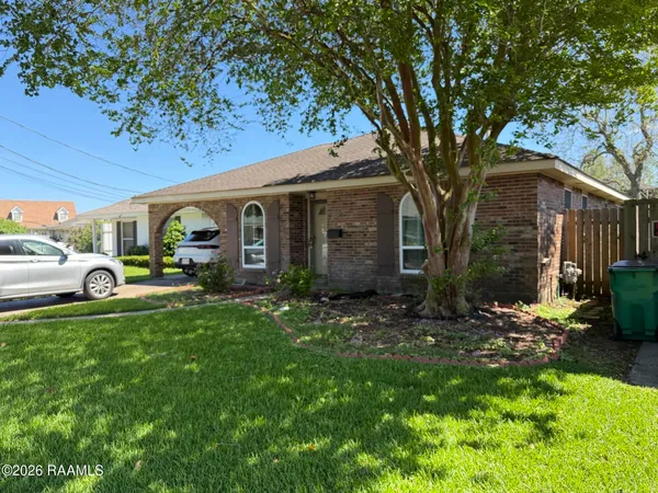 $350,000 | 4912 Newlands Street, Metairie, LA 70006