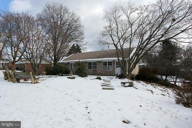 7405 Miller Fall Road Rockville, MD 20855 - Photo 26 of 27 Exterior (Rear)