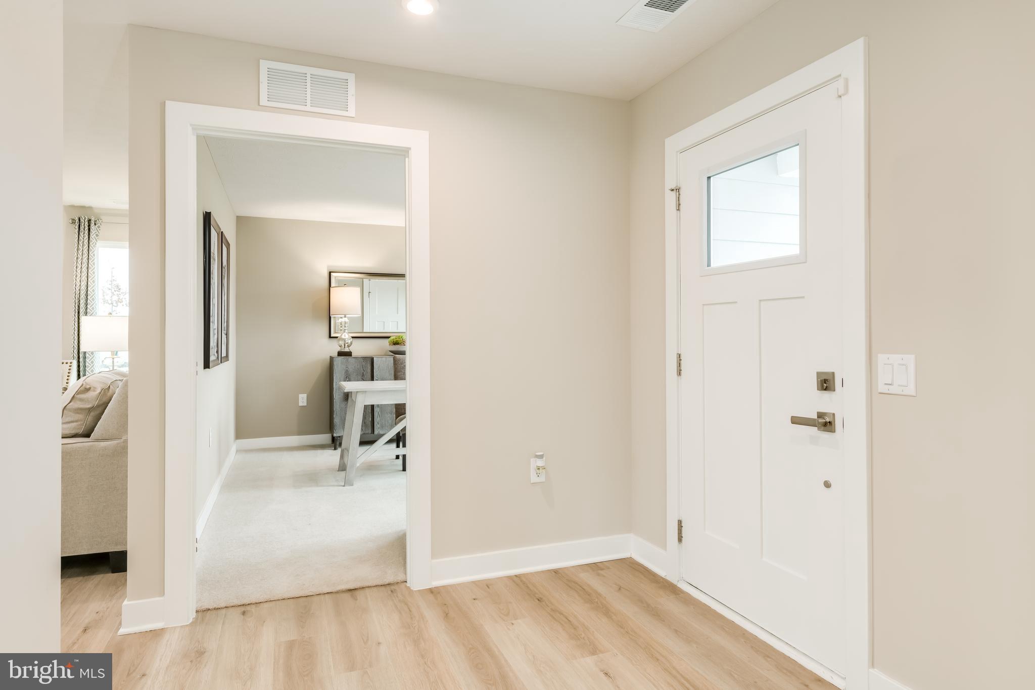 445 Perspective Place Hedgesville, WV 25427 - Photo 3 of 21