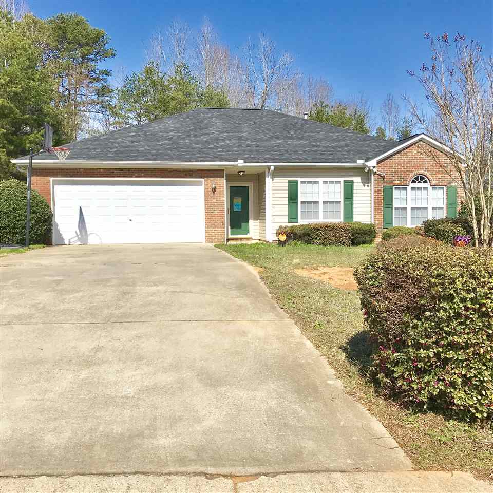 106 Butternut Road Spartanburg, SC 29306 - Photo 1 of 19 Gallery Image 1