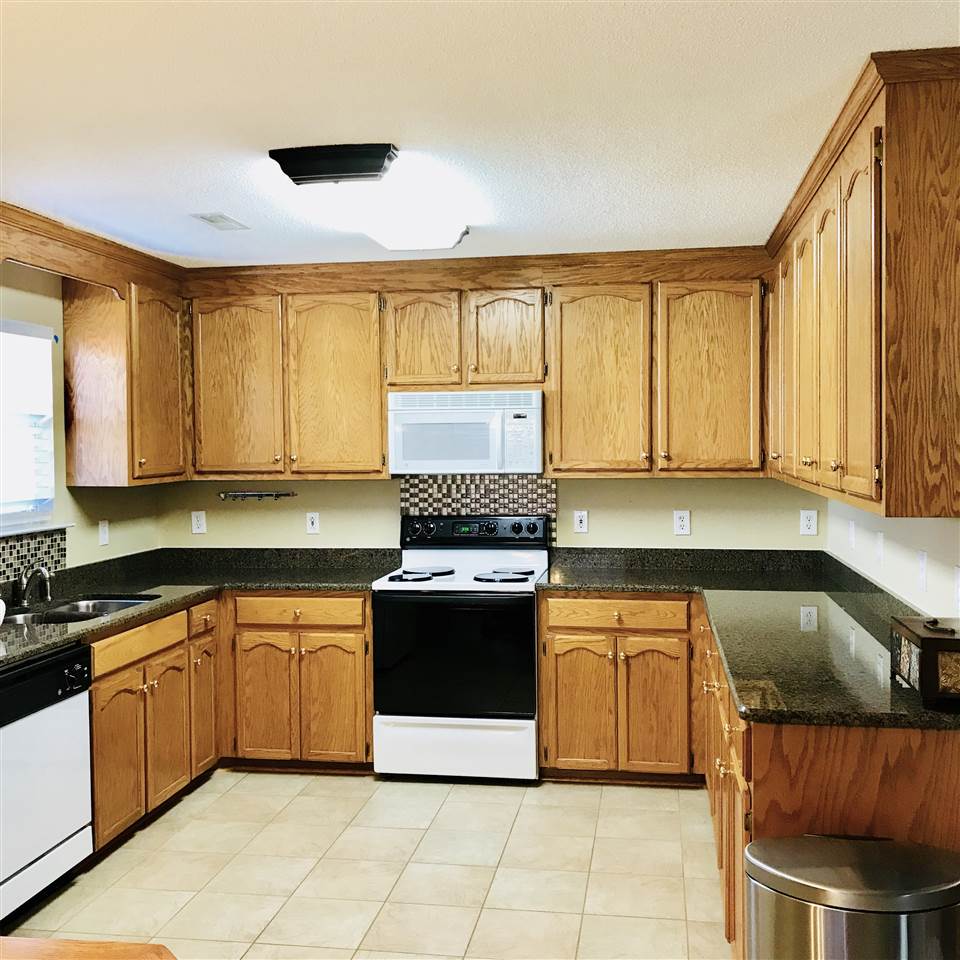 106 Butternut Road Spartanburg, SC 29306 - Photo 7 of 19 Gallery Image 7