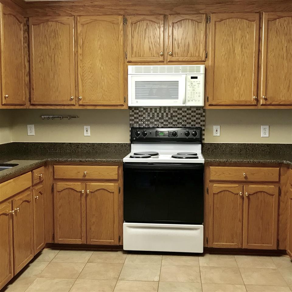 106 Butternut Road Spartanburg, SC 29306 - Photo 8 of 19 Gallery Image 8