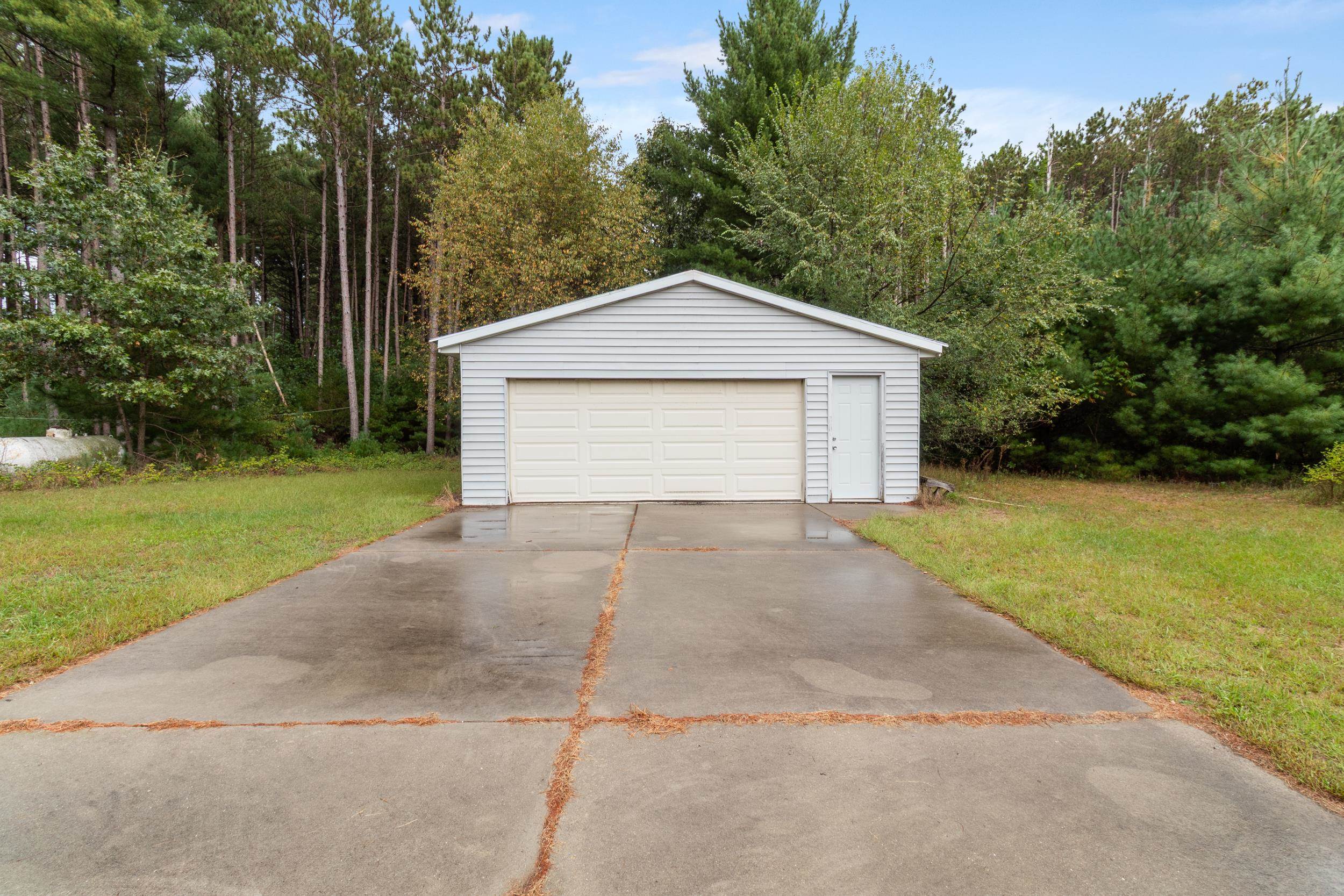 E2566 Brace Road Lone Rock, WI 53556 - Photo 25 of 30 Gallery Image 25