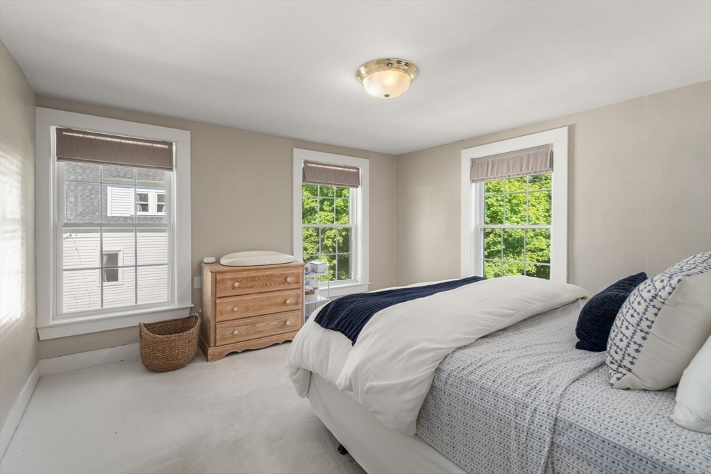 339 Boston Road Sutton, MA 01590 - Photo 19 of 30