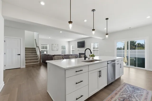 $615,000 | 2119 Hideaway Lane, Murfreesboro, TN 37128