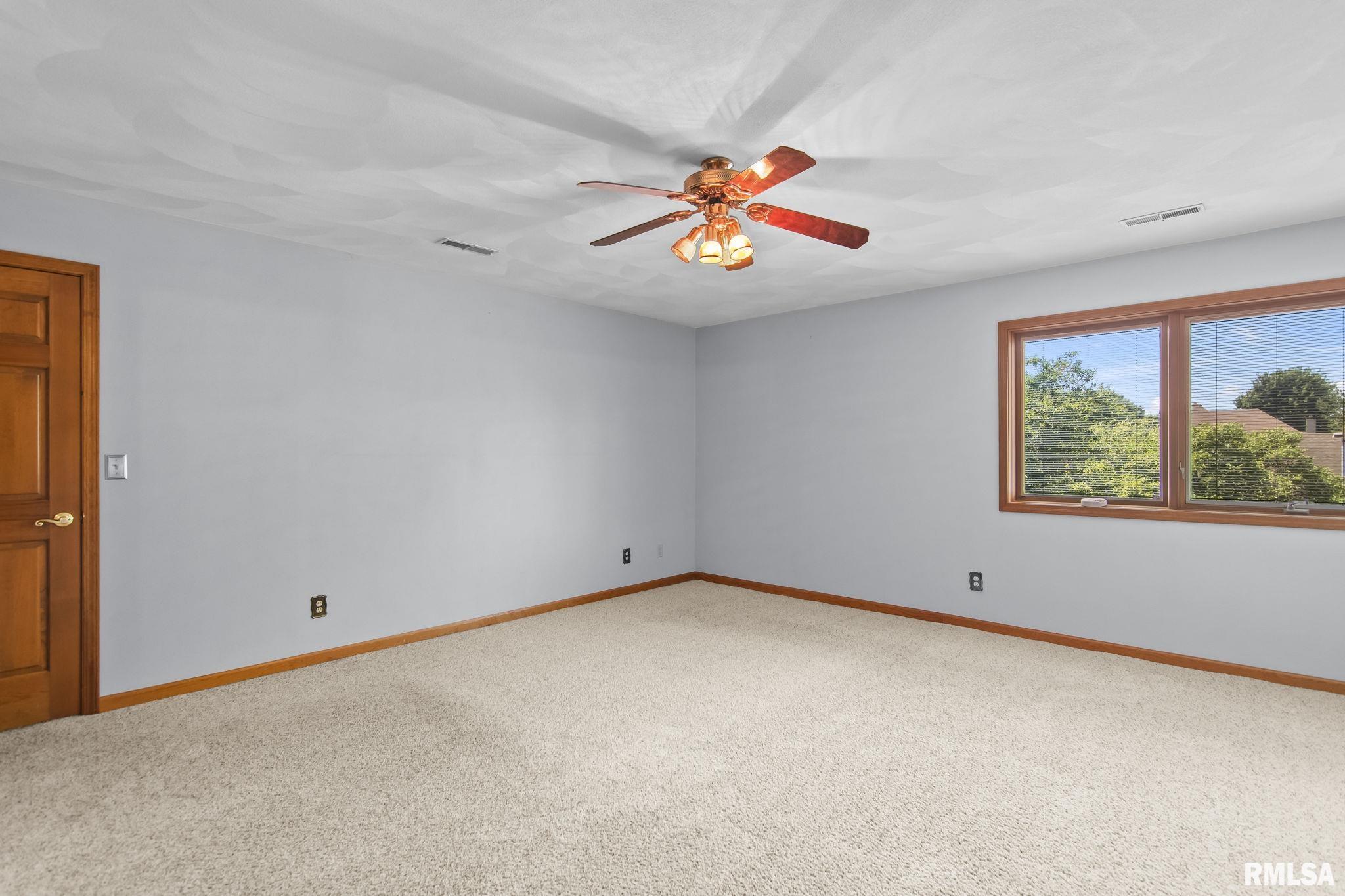 401 Colbrook Drive Springfield, IL 62702 - Photo 35 of 65