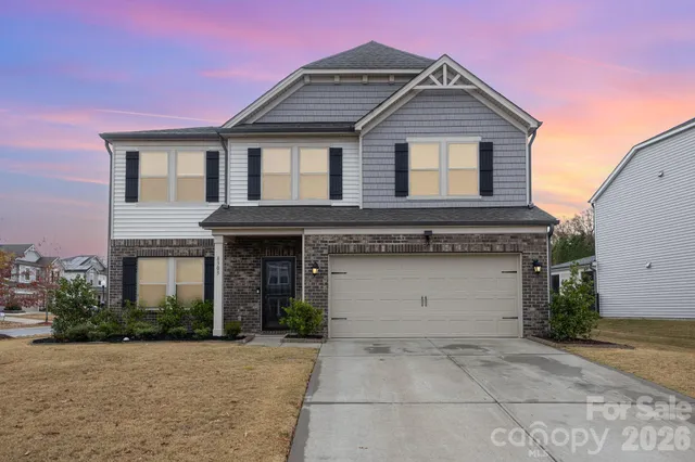 $475,000 | 8303 Flint Hill Drive, Charlotte, NC 28273