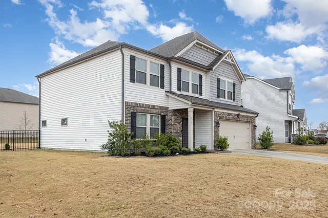 $485,000 | 8303 Flint Hill Drive, Charlotte, NC 28273