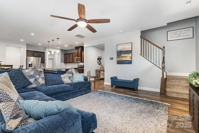 $485,000 | 8303 Flint Hill Drive, Charlotte, NC 28273