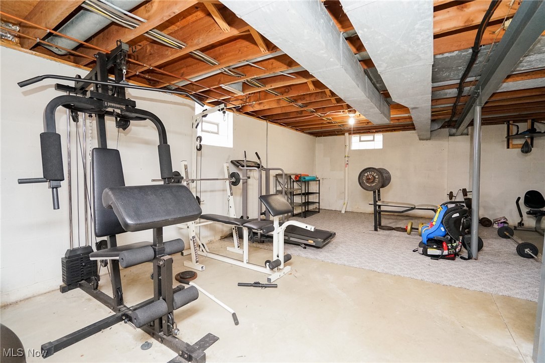8651 King Graves Road Northeast Warren, OH 44484 - Photo 22 of 24 View of exercise area