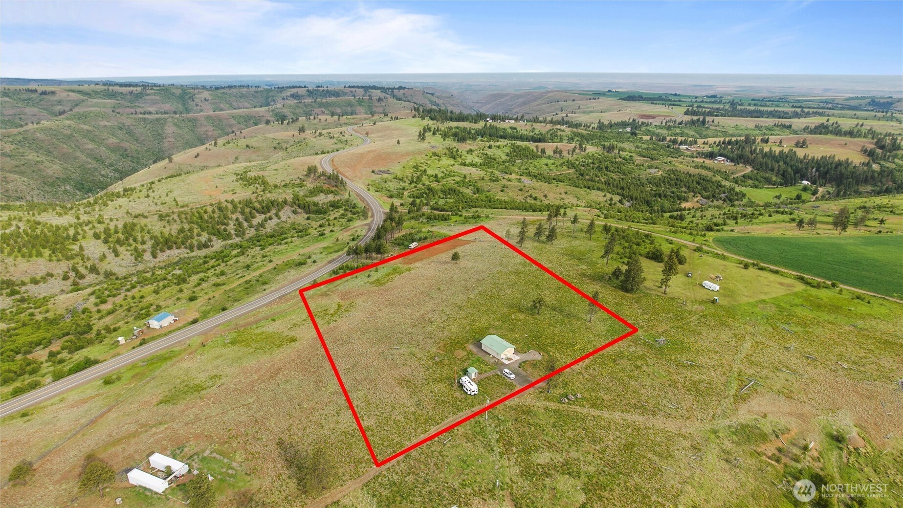 588 Reservoir Lane Pomeroy, WA 99347 - Photo 22 of 40 a view of a city