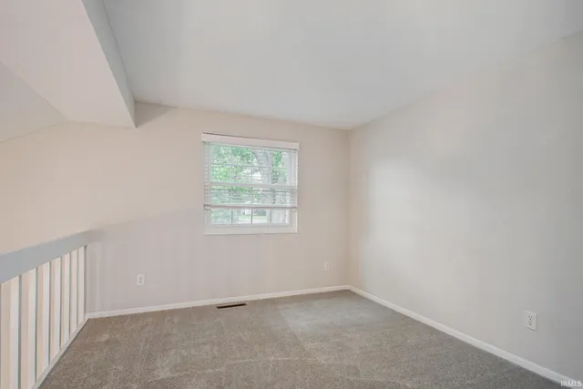 $195,500 | 18193 Windmill Court, South Bend, IN 46637