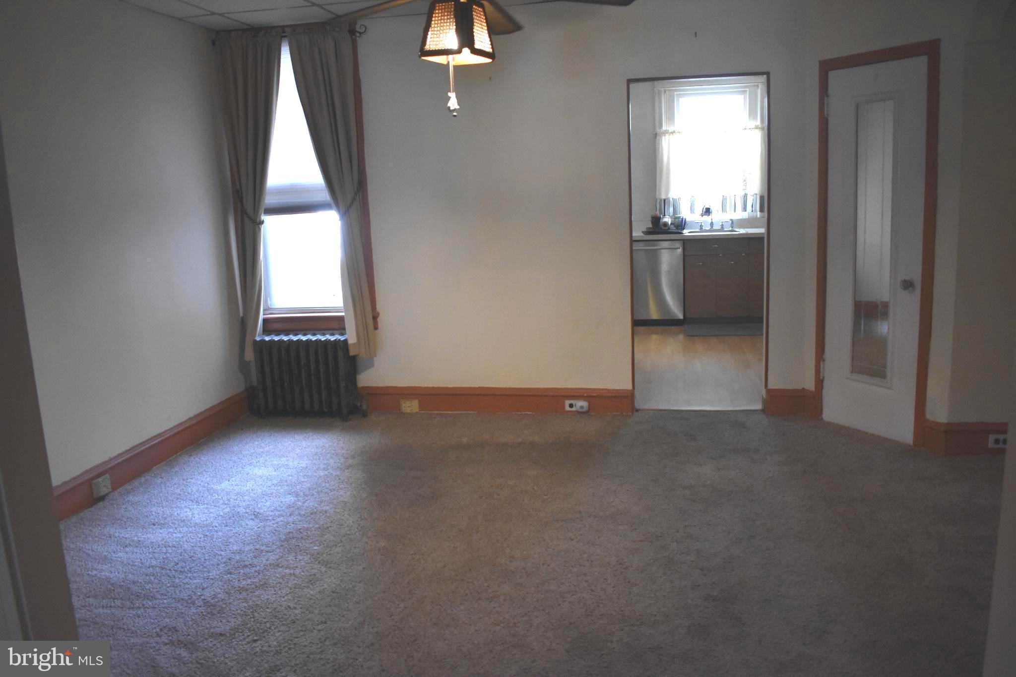 221 Avon Road Upper Darby, PA 19082 - Photo 8 of 17