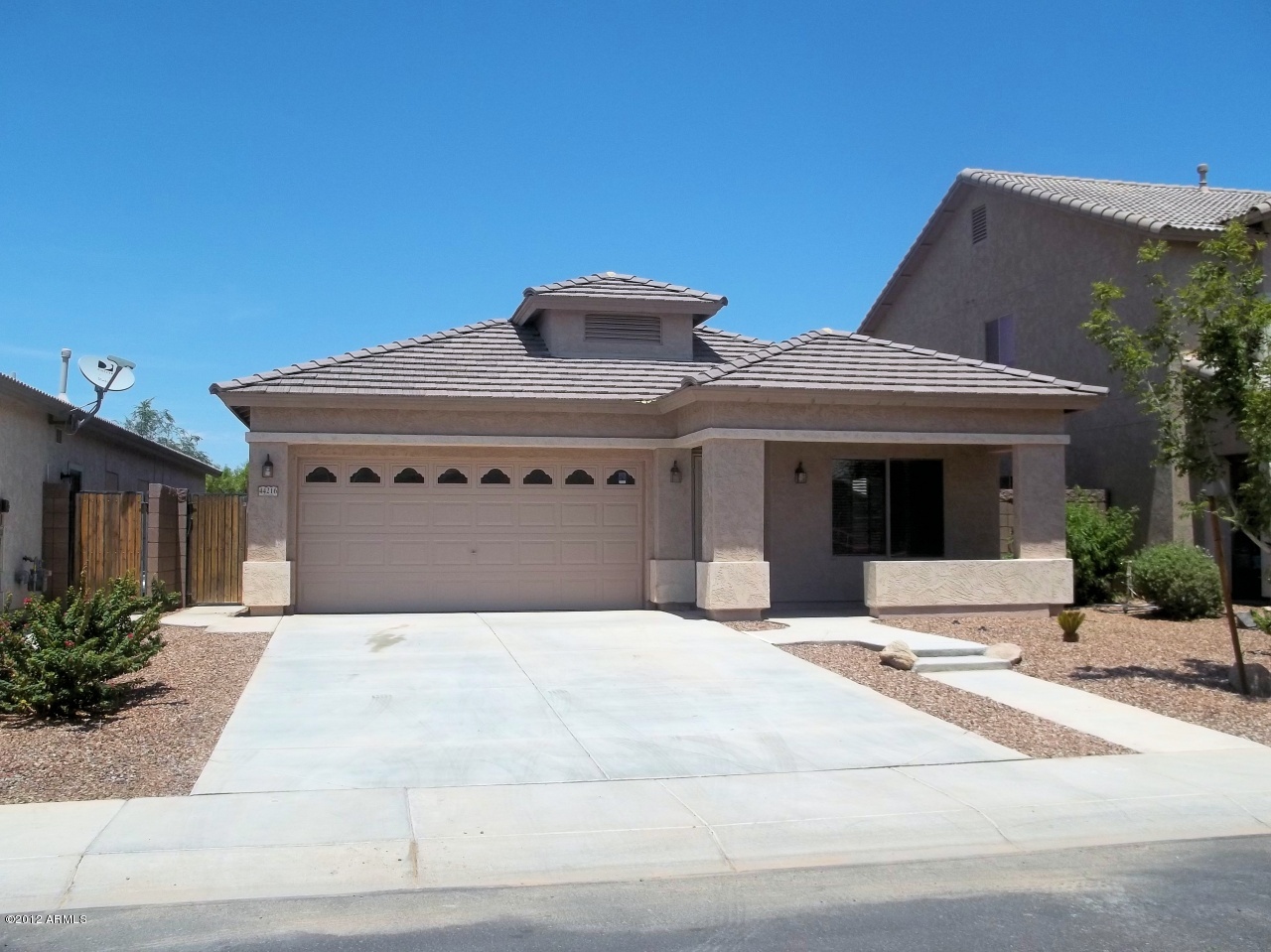 44216 Pioneer Road Maricopa, AZ 85139 - Photo 1 of 20 .
