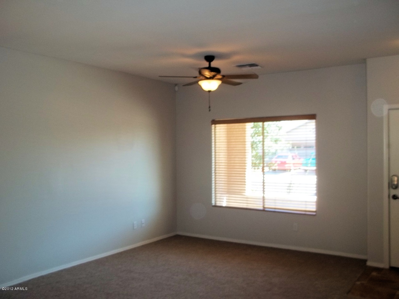44216 Pioneer Road Maricopa, AZ 85139 - Photo 3 of 20 105_1986