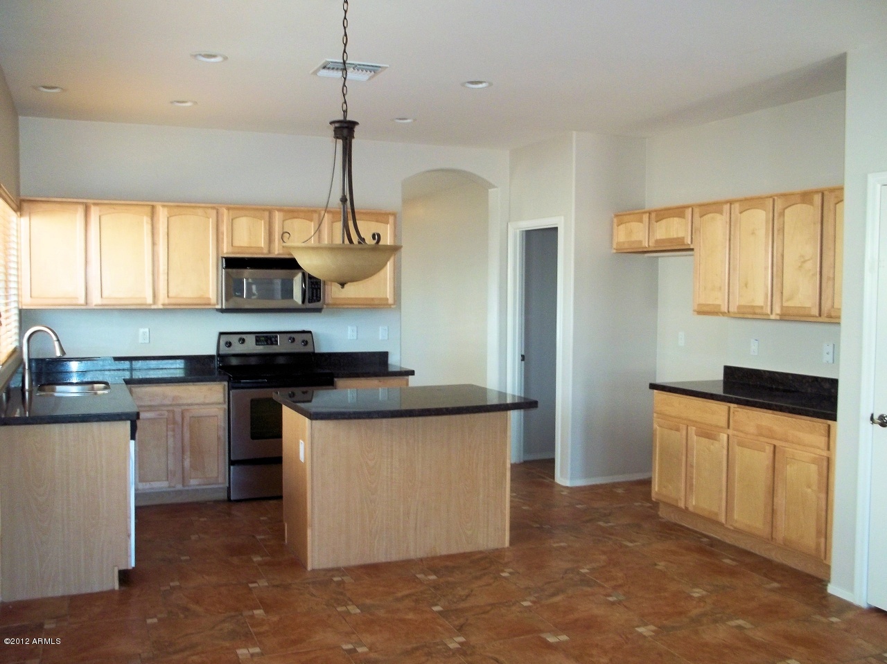 44216 Pioneer Road Maricopa, AZ 85139 - Photo 5 of 20 105_1990