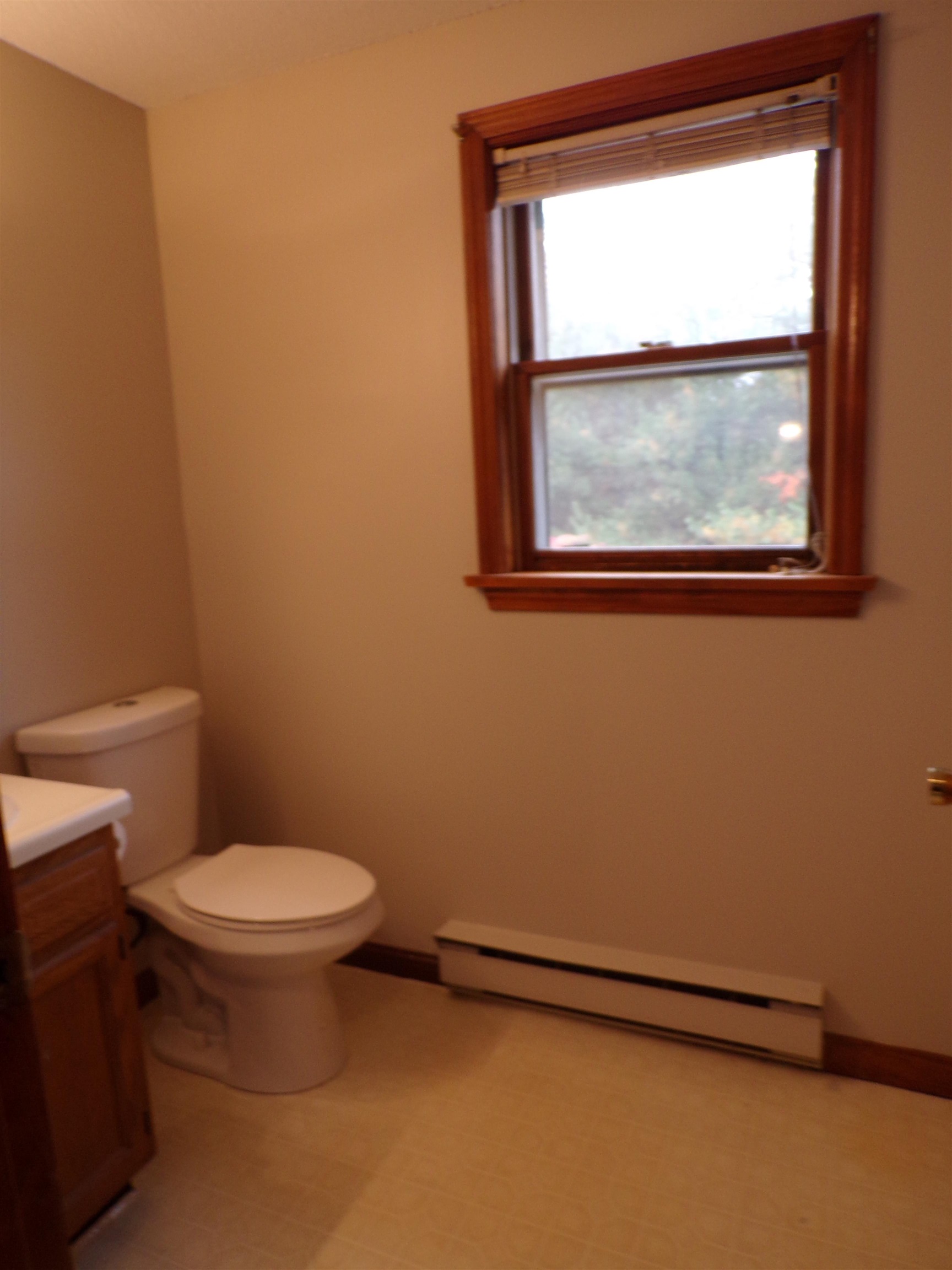 80 R Derryfield Road, Unit R Derry, NH 03038 - Photo 23 of 32