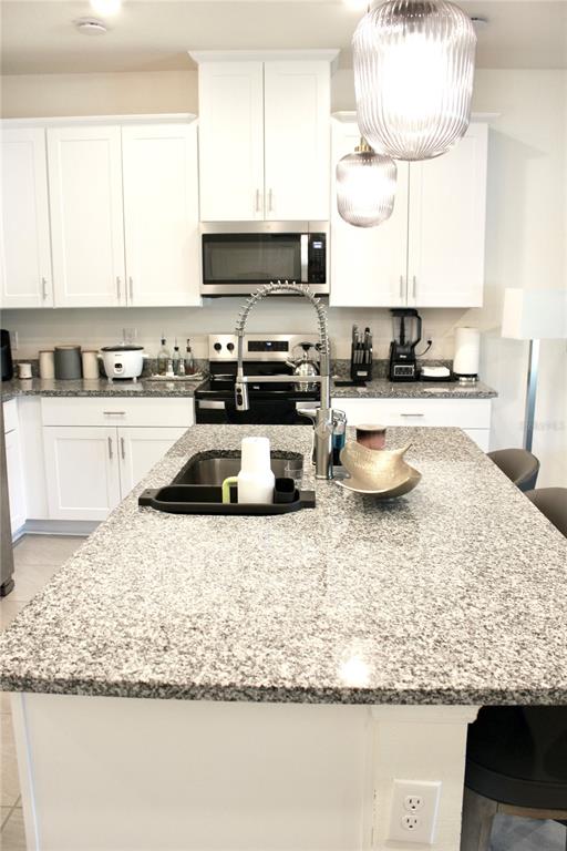 4461 Small Creek Road Kissimmee, FL 34744 - Photo 11 of 54