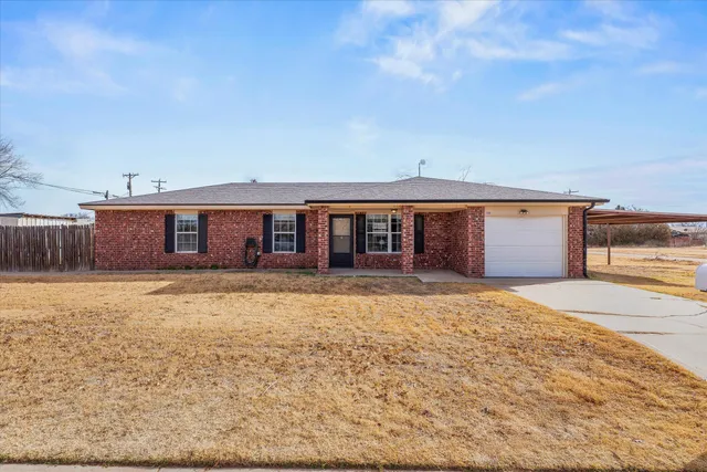 $125,000 | 700 Avenue North, Ralls, TX 79357