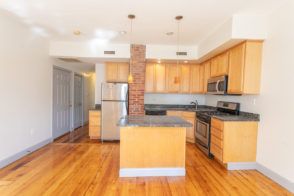 127 Marcella Street, Unit 2 Boston, MA 02119 - Photo 7 of 21 Gallery Image 7