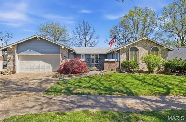 $365,000 | 740 Penny Court, Ballwin, MO 63011