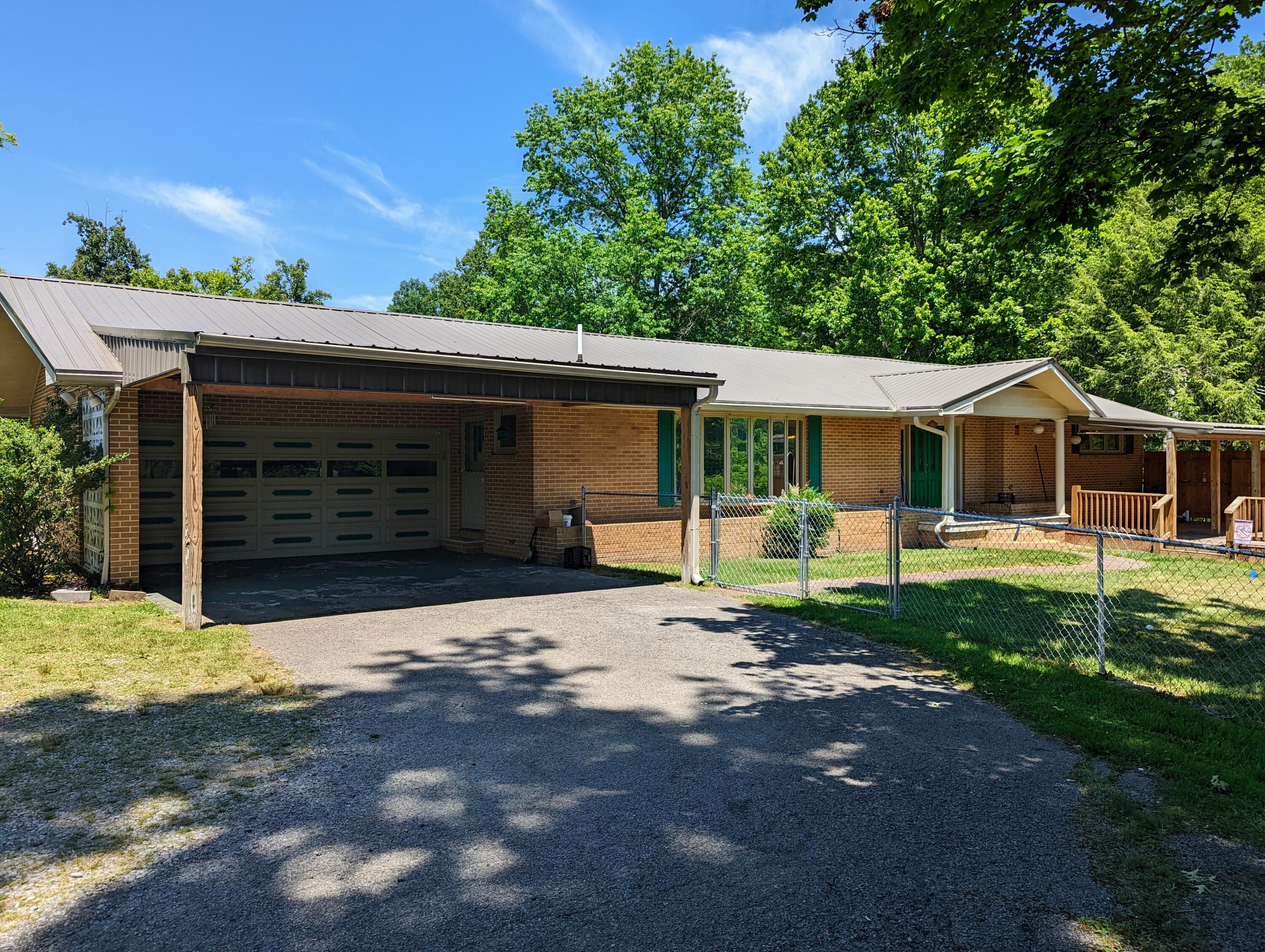 121 Sunset Drive Clintwood, VA 24228 - Photo 18 of 53 PXL_20220622_182726621