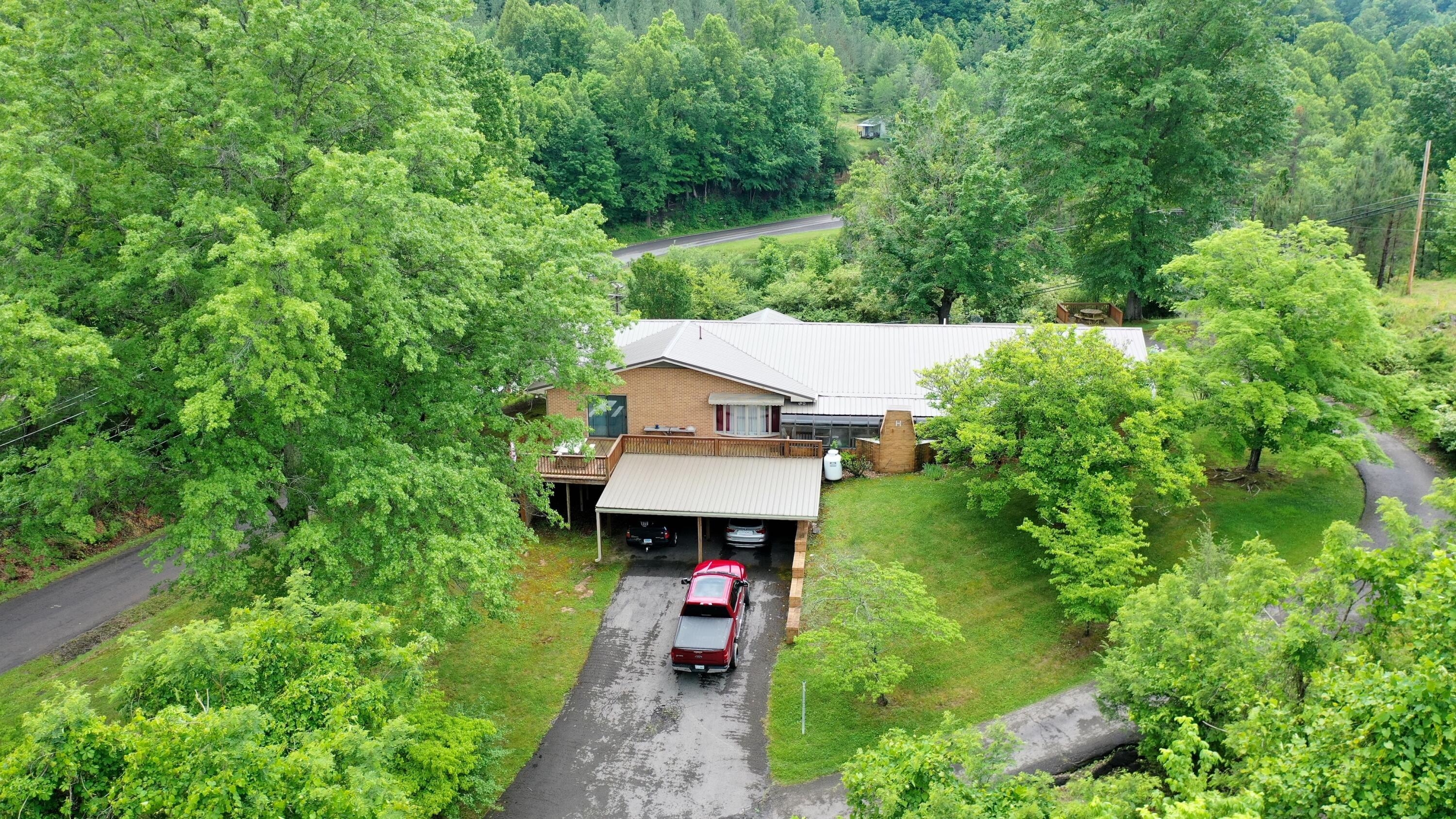 121 Sunset Drive Clintwood, VA 24228 - Photo 4 of 53 DJI_0435
