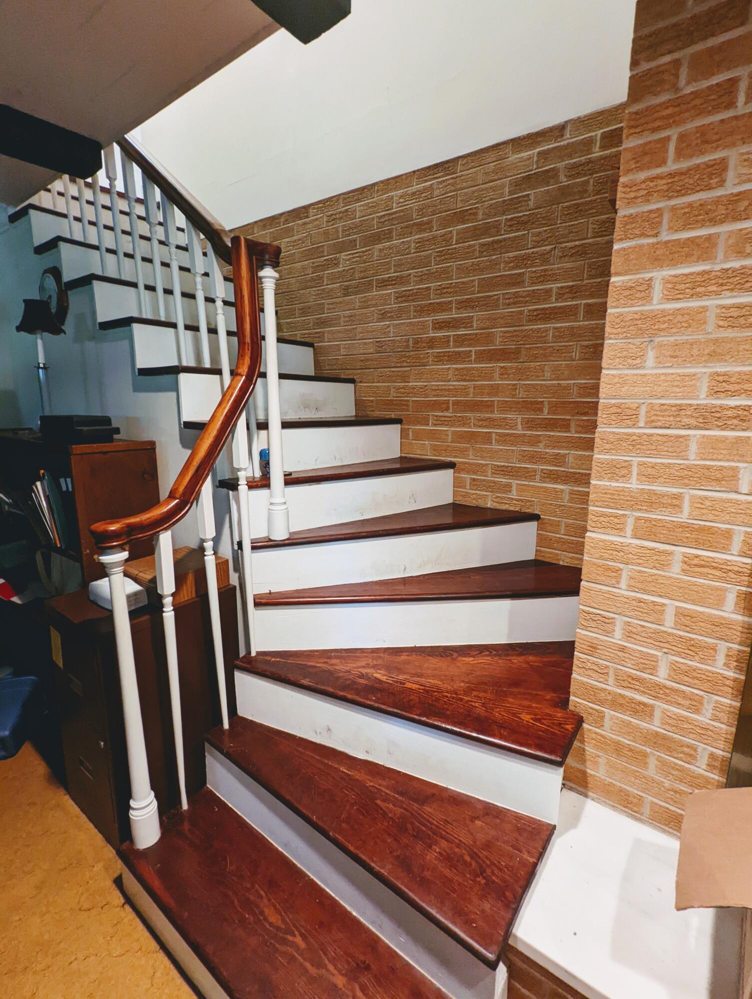 121 Sunset Drive Clintwood, VA 24228 - Photo 47 of 53 PXL_20220622_184447887