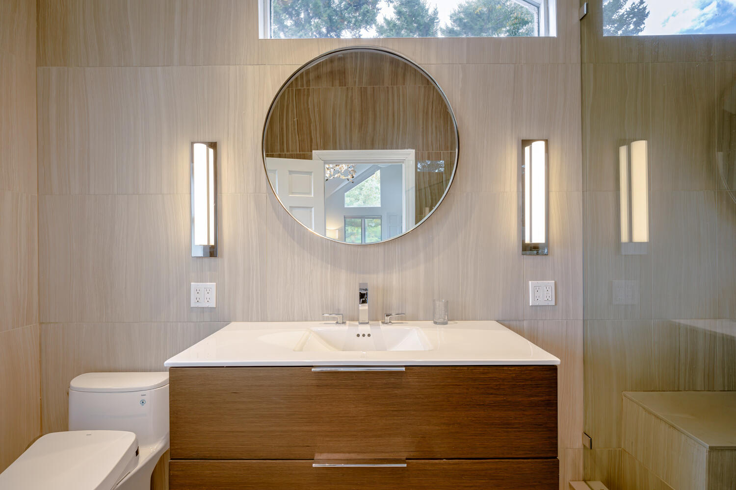 134 Sand Point Road, Unit 1 Bar Harbor, ME 04609 - Photo 27 of 51 Primary Bath