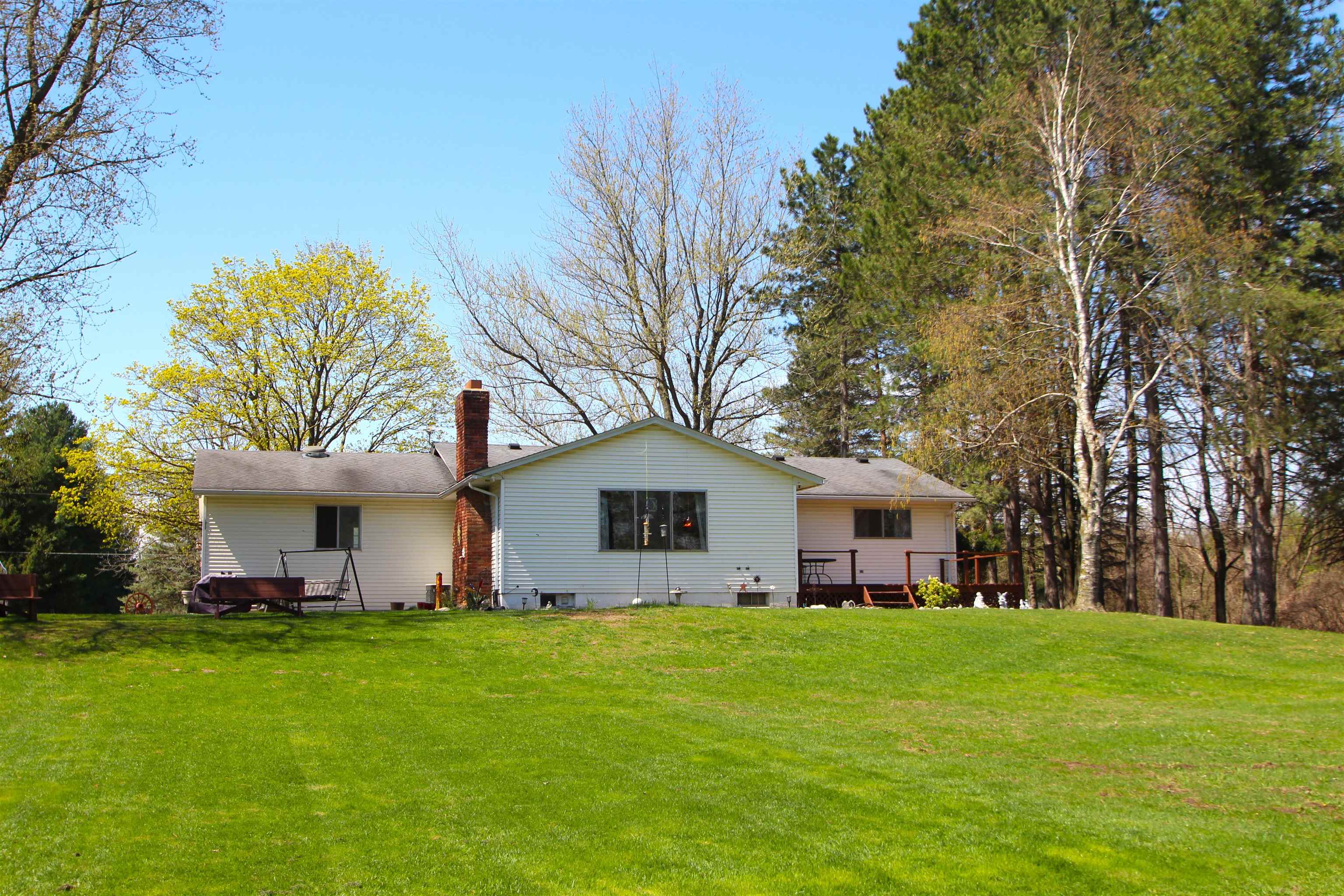 3137 North Mill Road Dryden, MI 48428 - Photo 33 of 46 50106978-32.JPG