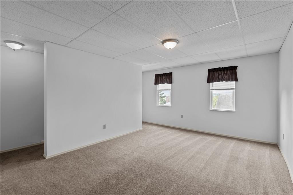 435 Walde Street Pittsburgh, PA 15210 - Photo 11 of 36