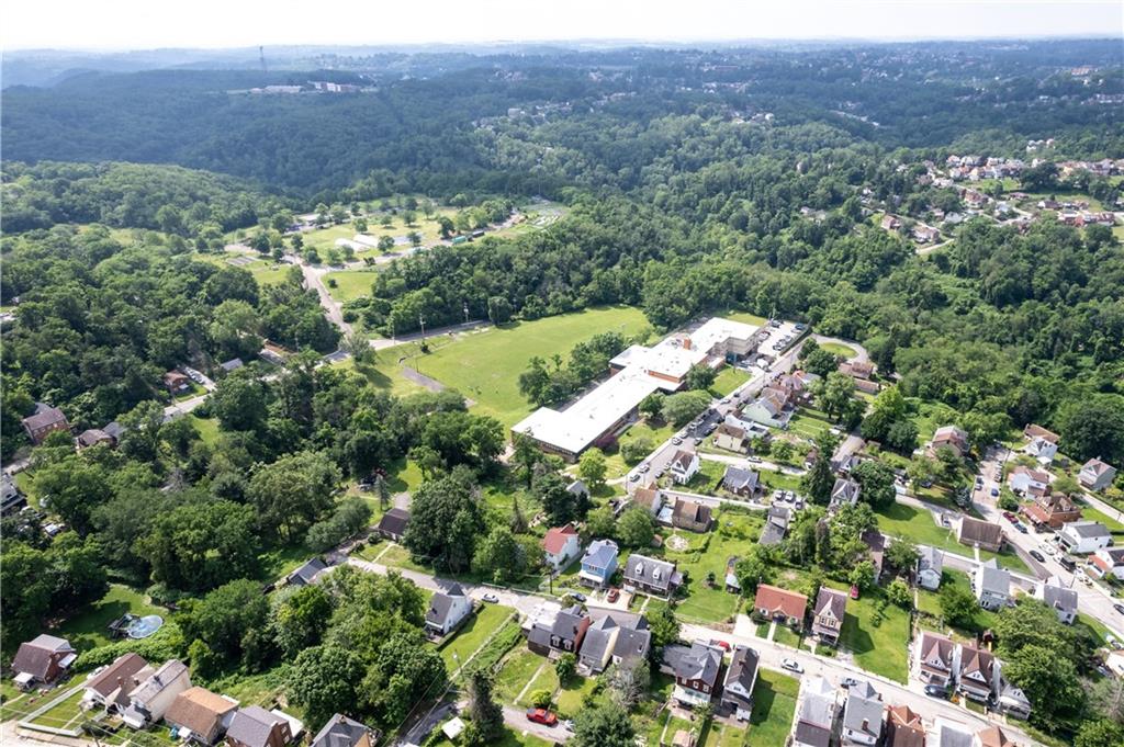 435 Walde Street Pittsburgh, PA 15210 - Photo 33 of 36