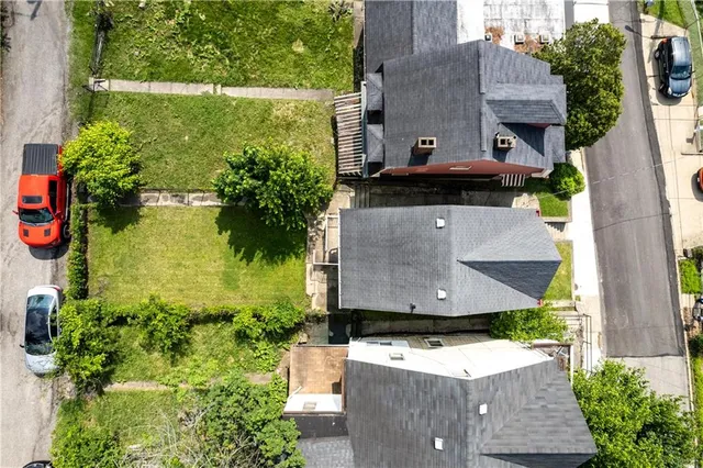 $118,900 | 435 Walde Street, Pittsburgh, PA 15210