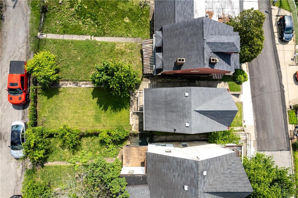 435 Walde Street Pittsburgh, PA 15210 - Photo 10 of 10 an aerial view of a house with a garden