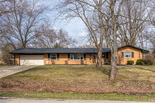 $370,000 | 4102 Ridgetop Drive, Bellbrook, OH 45305
