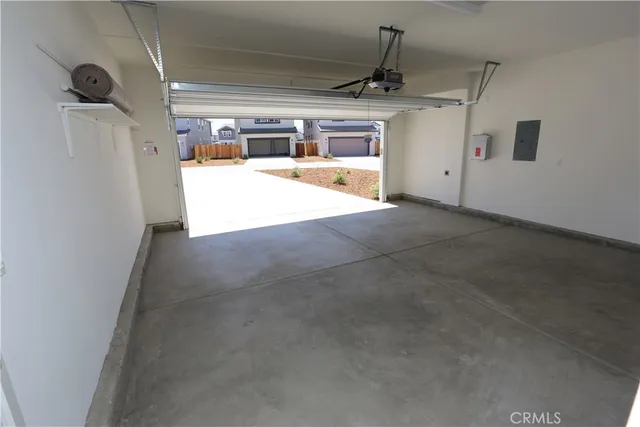 $3,300 | 8017 Pikeminnow Way, Sacramento, CA 95832