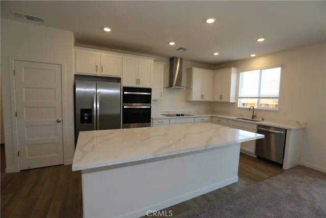 $3,300 | 8017 Pikeminnow Way, Sacramento, CA 95832