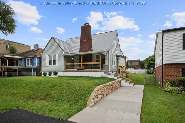 $279,900 | 6552 MacCorkle Avenue Southeast, Charleston, WV 25304