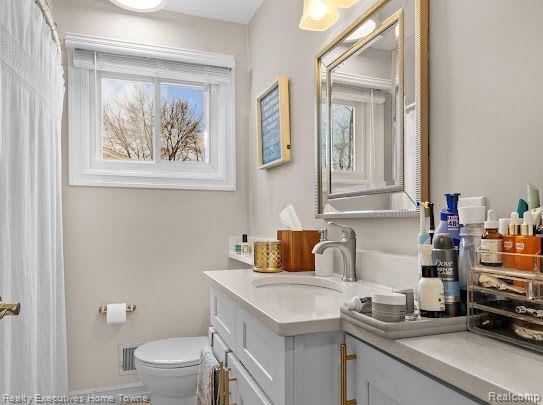 258 North Hill Circle Rochester, MI 48307 - Photo 14 of 21 Gallery Image 14