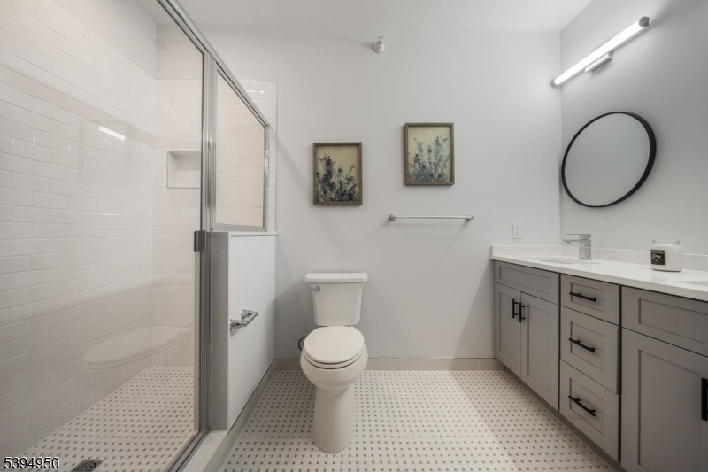 37 Farrand Street, Unit 405 Bloomfield, NJ 07003 - Photo 11 of 16