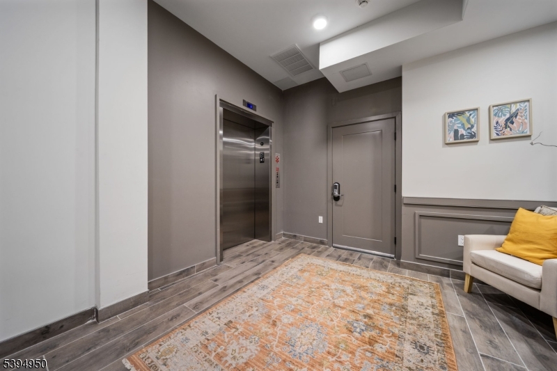 37 Farrand Street, Unit 405 Bloomfield, NJ 07003 - Photo 5 of 16