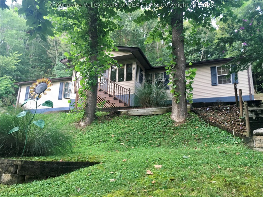 138 Armentrout Road Poca, WV 25159 - Photo 34 of 35 Gallery Image 34