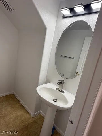 $1,550 | 4049 Asante Cove Street, Las Vegas, NV 89115